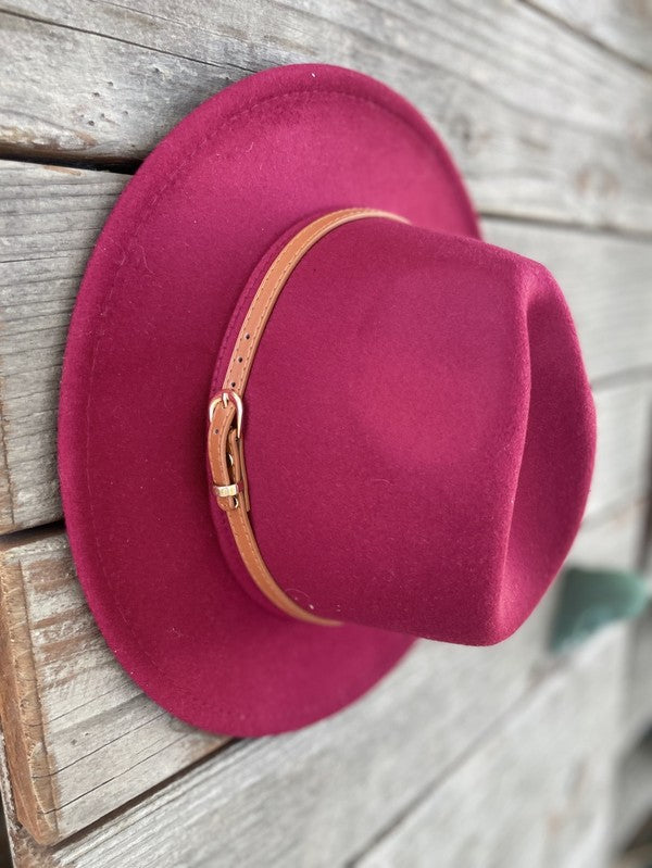 VEGAN FELT PANAMA WITH LEATHER BELT