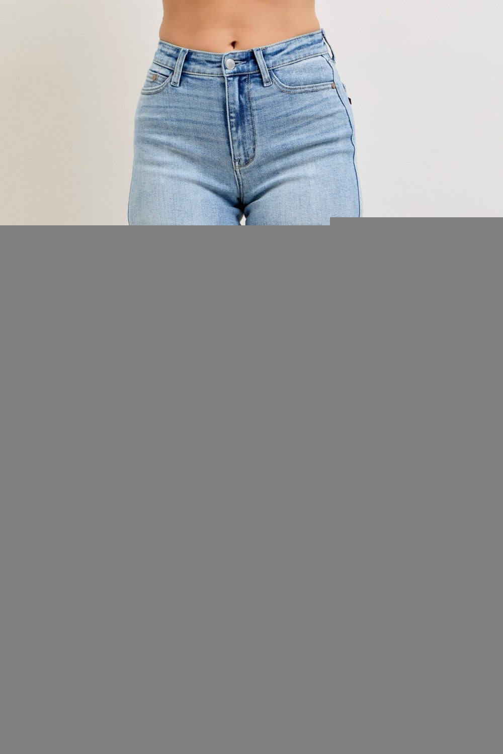 b100856738ac47059f51a6bda5163f8e-Max